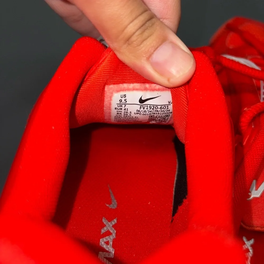 Nike Air Max Muse “Habanero Red”